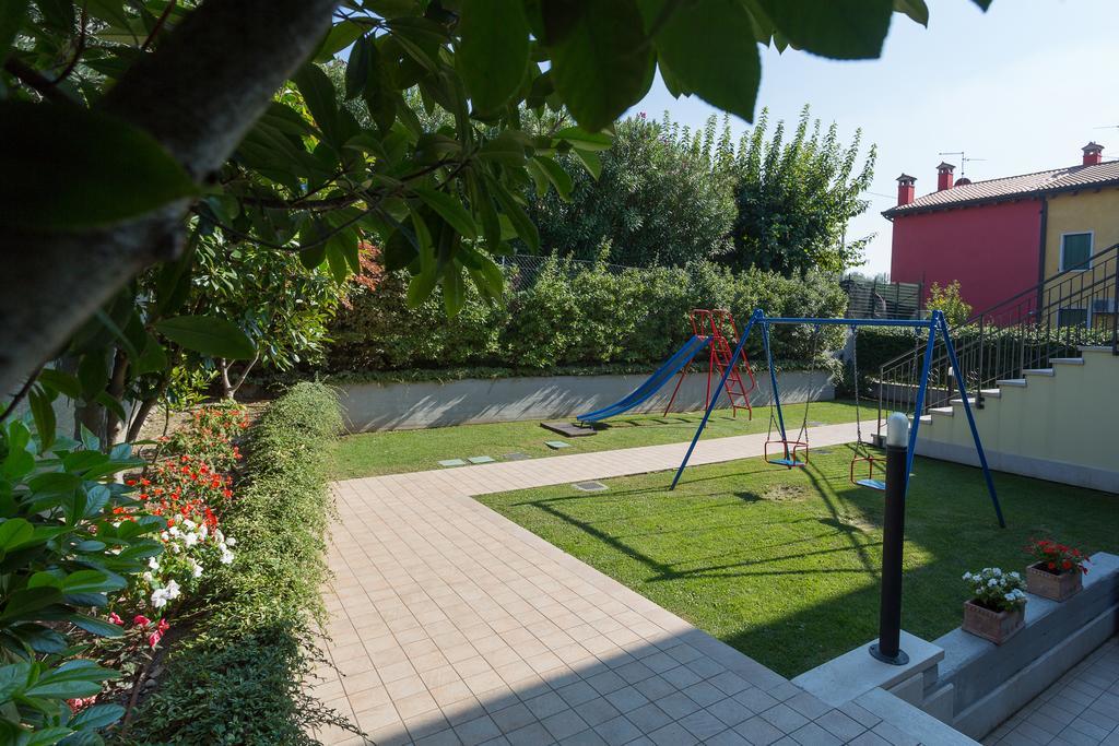 Aparthotel Residenza Orchidee Lazise Exterior foto